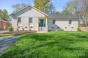 2908 Archdale Drive sold home in Charlotte, SC