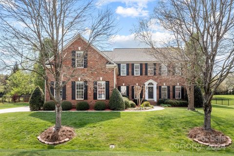 6320 Savannah Grace Lane sold home in Cashion Woods, Huntersville, NC