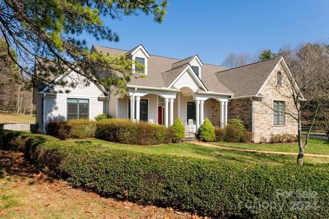 103 Blackstone Court