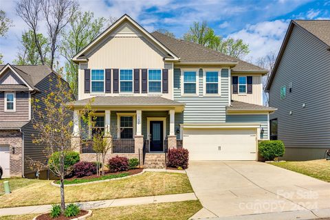 1424 Bryson Gap Drive