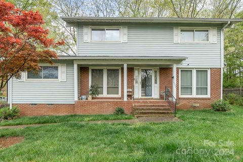6309 Spring Garden Lane