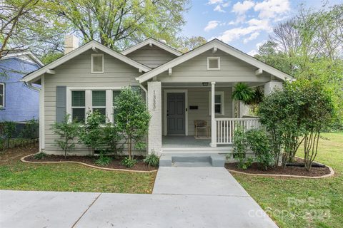 1333 Shamrock Drive sold home in Shamrock, Charlotte, NC