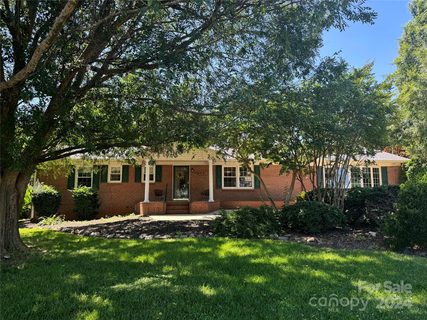 1617 Museum Road sold home in Beverly Heights, Statesville, NC