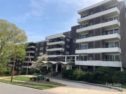 1300 Reece Road 307 sold co-op in The Kimberlee, Charlotte, NC