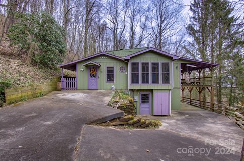 501 Apple Tree Court sold home in Freedlander Estates, Waynesville, NC
