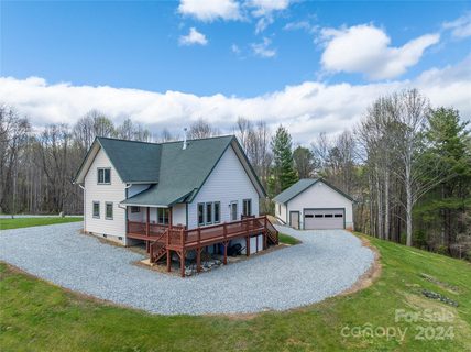 2 May Hill Place 11,26 & 17 sold home in Highland Hills, Leicester, NC