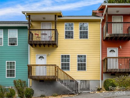 145 Lincoln Park Road G sold townhome in Kings Court, Burnsville, NC