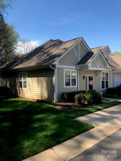 1110 Davant Lane sold townhome in Sedgefield Parc, Charlotte, NC