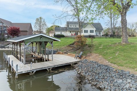 481 Tranquil Bay Circle sold home in Tranquil Bay, Norwood, NC