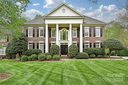11117 Creek Pointe Drive sold home in Matthews, SC