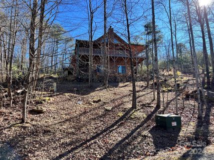 746 Mountain Lakes Drive