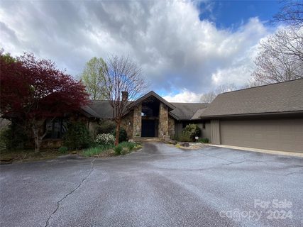 545 Aberdeen Lane
