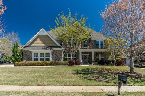 10701 Waxhaw Manor Drive sold home in The Chimneys of Marvin, Waxhaw, NC