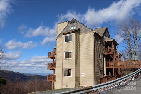 111 Sugar Ski Drive 11-803 sold home in Sugar Ski & Country Club, Sugar Mountain, NC