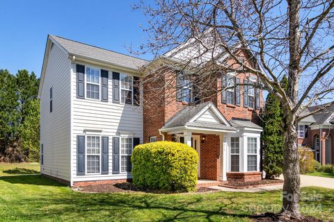 1412 Whitman Drive