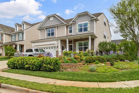 117 E Heart Pine Lane