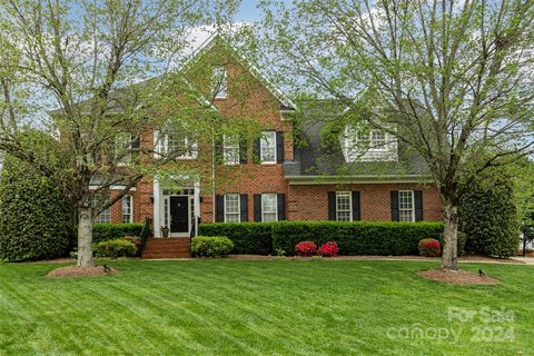 8903 Brackenhouse Lane