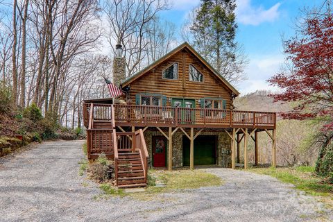 50 Highlands Loop sold home in Bradley-Walker Heights, Maggie Valley, NC