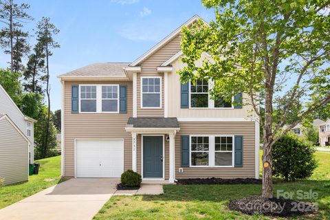 9731 Cayenne Drive sold home in Stratford Pond, Charlotte, NC