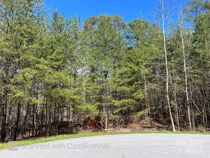 225 Kingfisher Court active lot in Heron Bay, New London, NC