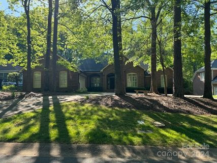 709 Hanna Woods Drive