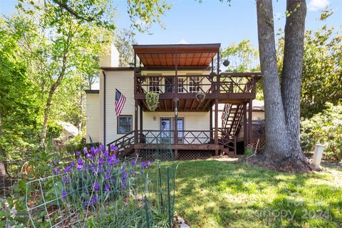 1200 Molokai Drive