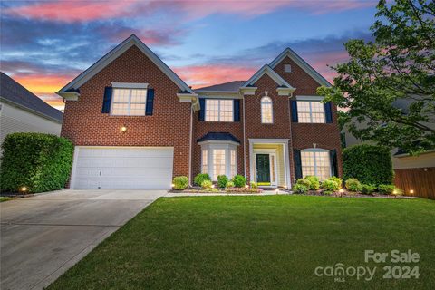 11034 Huntington Meadow Lane