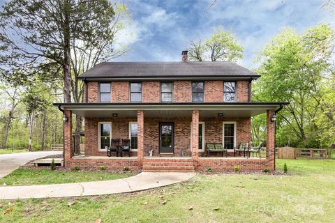 Previously sold for $525,000