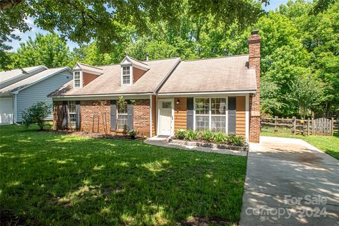 219 Stratford Drive sold home in Village at Indian Trail, Indian Trail, NC