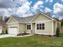 70 Olde Oak Way sold home in Hendersonville, SC