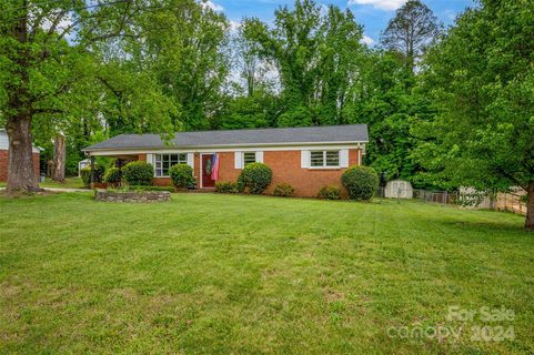 2540 32nd Avenue sold home in Eastwood, Hickory, NC