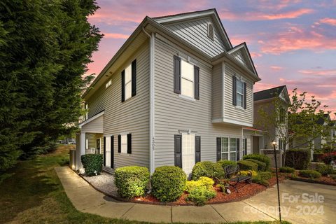 4305 Eaves Lane sold townhome in Citiside Plaza Walk Townhomes, Charlotte, NC