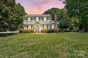 13919 Phillips Road sold home in Matthews, SC
