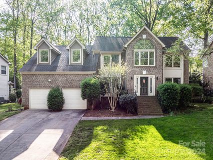 12614 Cliffcreek Drive