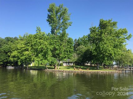 5760 Morning Star Road sold home in Lake Wylie, Clover, SC
