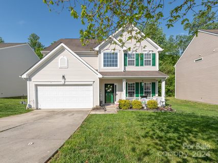 8007 Bushy Creek Drive sold home in Avery Glen, Charlotte, NC