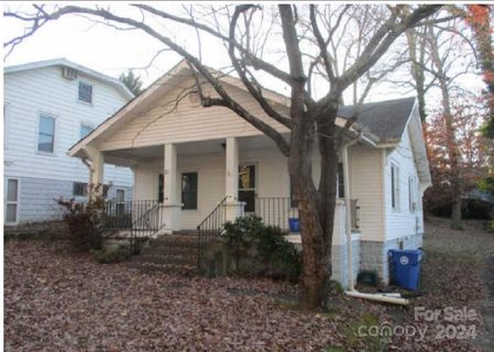 21 Oteen Park Place sold home in Oteen Park, Asheville, NC