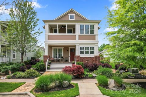 790 Herrons Ferry Road