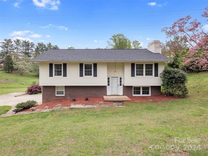 12 Woodfield Road