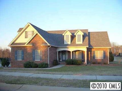 2600 Willow Brook Drive