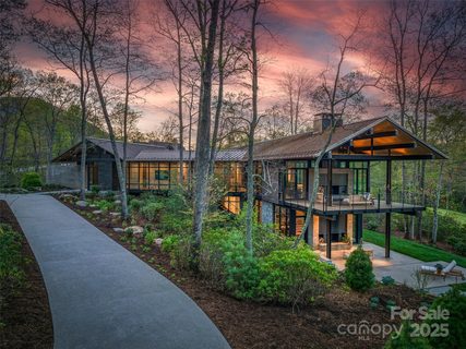 374 Walnut Valley Parkway