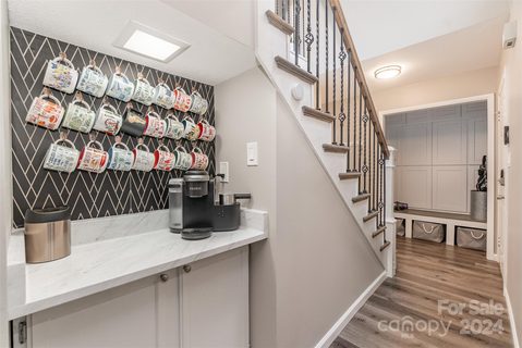 7037 Stonington Lane sold home in Stonington, Charlotte, NC