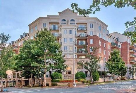 300 W 5th Street 219