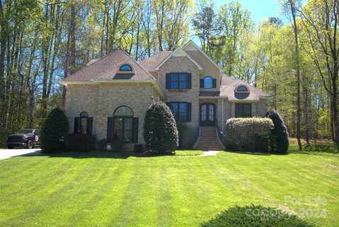 6109 Mosswood Court