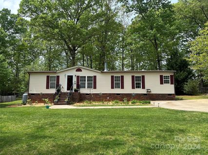 298 Sailwinds Road