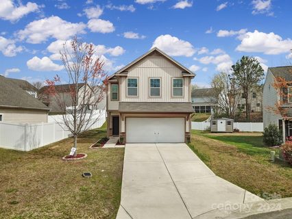 1539 Logan Patrick Court sold home in Village At Fifth Avenue, Gastonia, NC