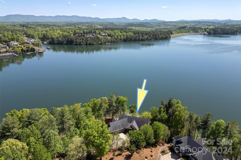 1896 Sandy Cove Drive
