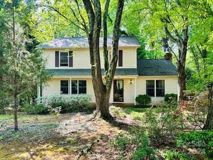 1015 Mclaughlin Drive