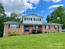 1065 Duchess Drive sold home in Mount Pleasant, SC