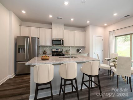 301 Fairchild Way